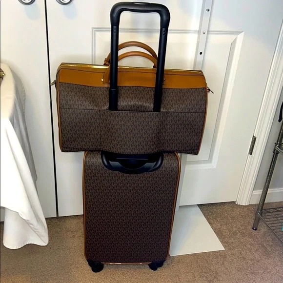 Michael Kors Jet Set Travel Extra-Large Signature Logo Duffel Bag - Picture 14 of 15